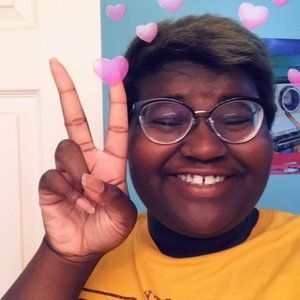 Meet your Posher, Sarah celeste